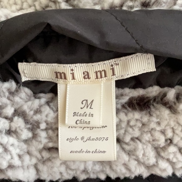 MIAMI VEST - Picture 3 of 5